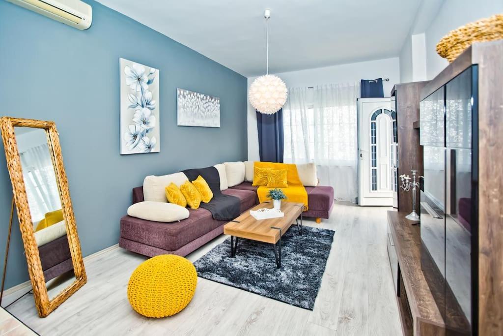Apartman Tino With Two Sunny Terace Хвар Экстерьер фото