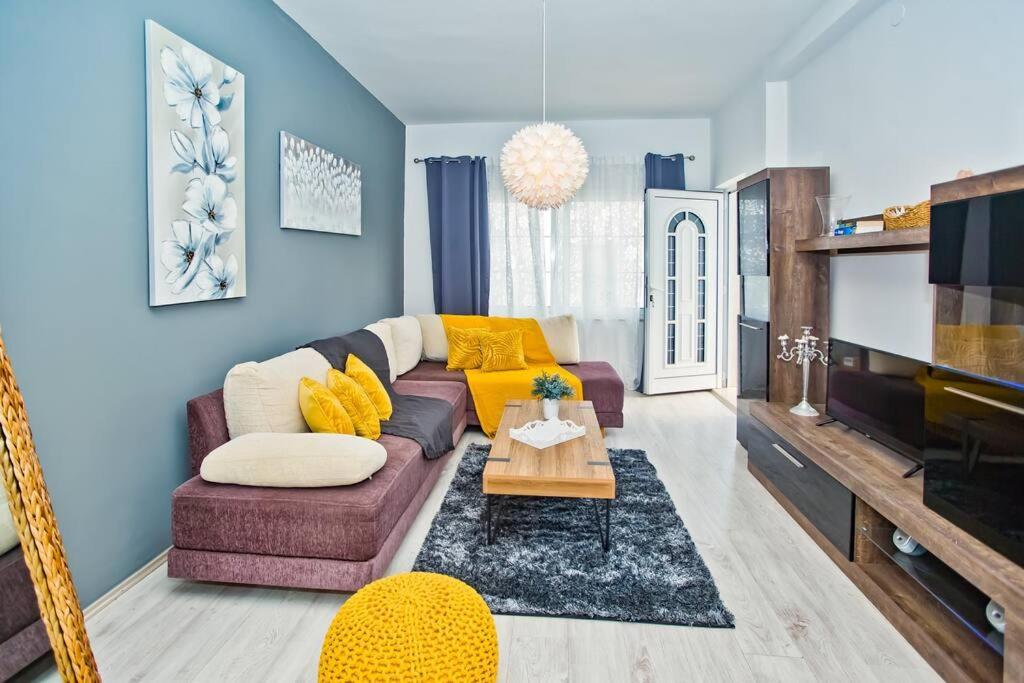 Apartman Tino With Two Sunny Terace Хвар Экстерьер фото
