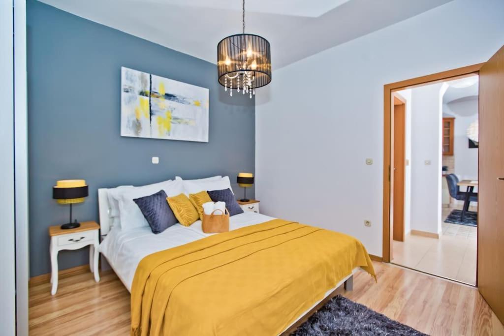 Apartman Tino With Two Sunny Terace Хвар Экстерьер фото