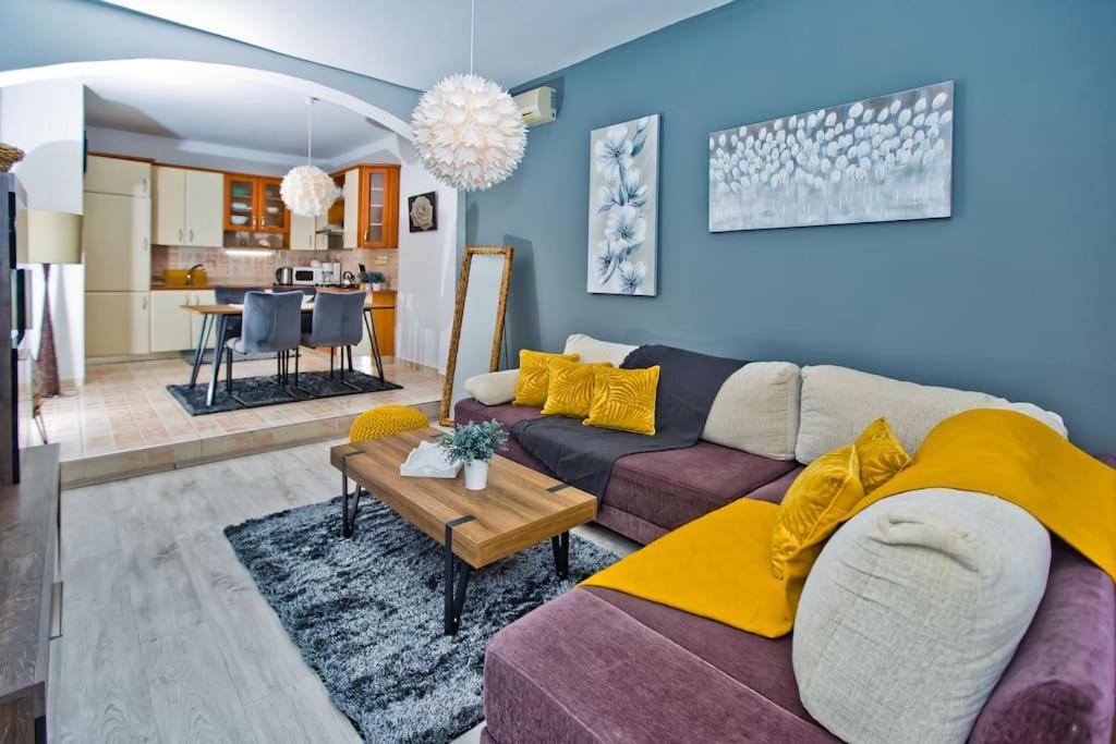Apartman Tino With Two Sunny Terace Хвар Экстерьер фото