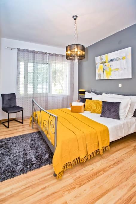 Apartman Tino With Two Sunny Terace Хвар Экстерьер фото